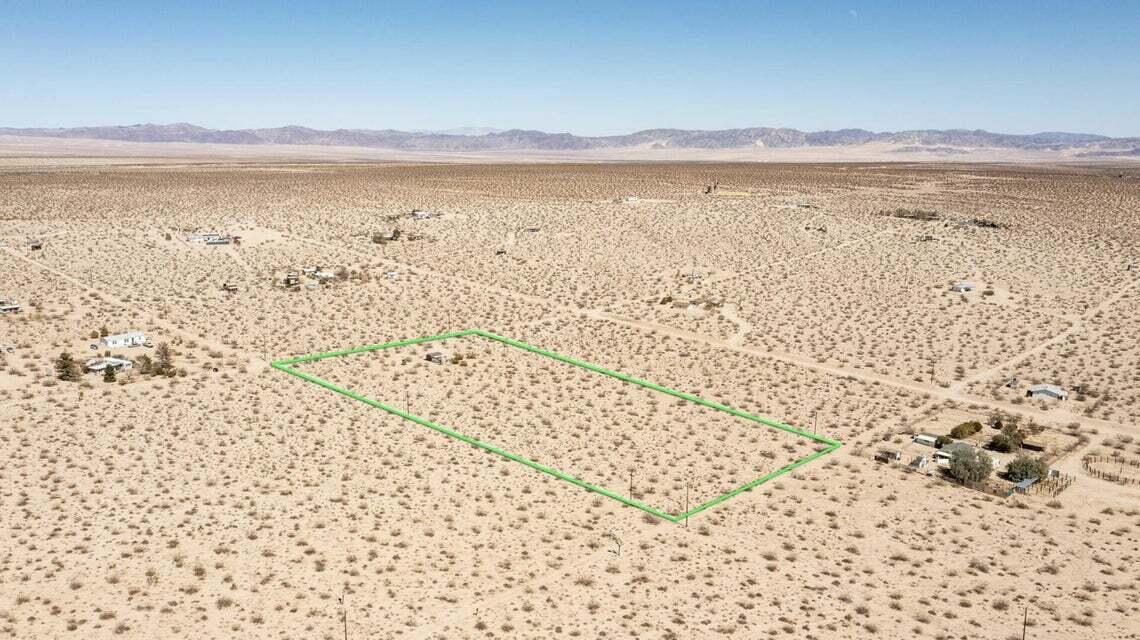 63637 Gemini Road Joshua Tree, CA 92252 - Photo 4 of 22 20221122014632693799000000-o