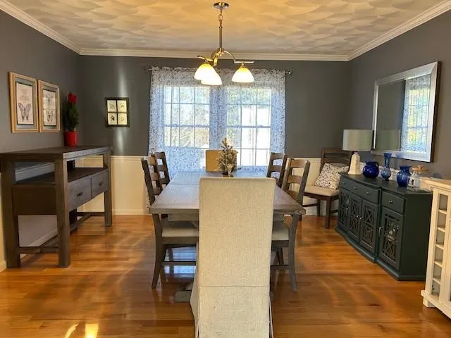 $489,900 | 8 Byron Boulevard, Warwick, RI 02888