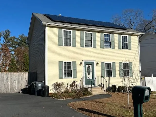 $489,900 | 8 Byron Boulevard, Warwick, RI 02888