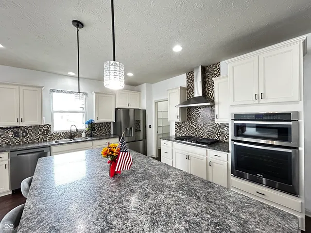 $2,650 | 12588 Hideout Drive, Noblesville, IN 46060