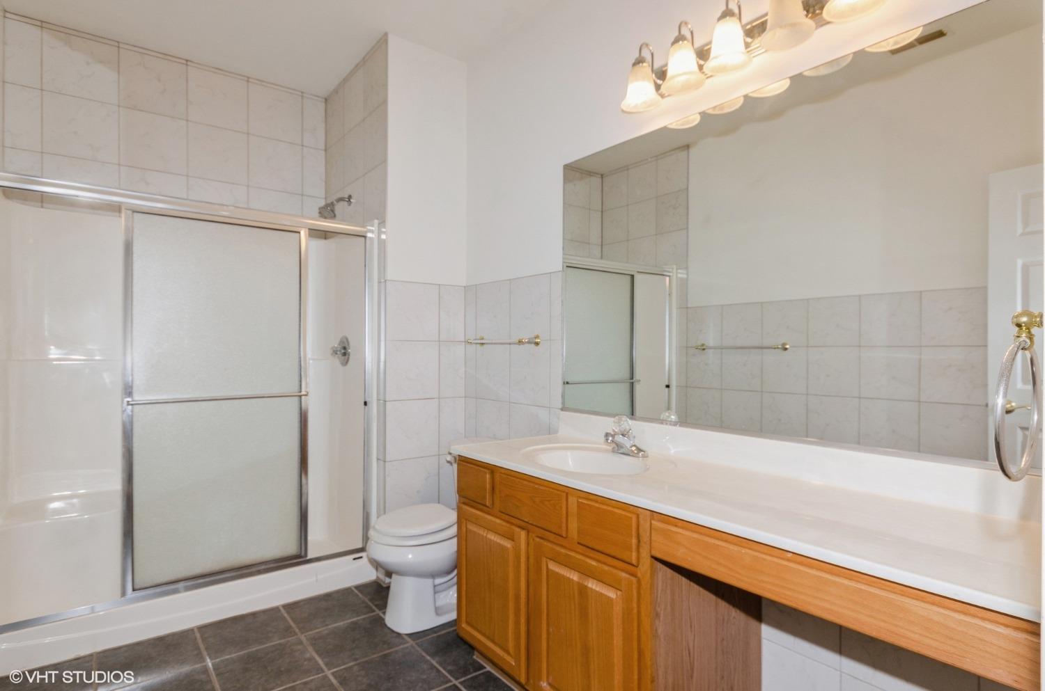 904 Portrait Place Dyer, IN 46311 - Photo 8 of 12 1500x993