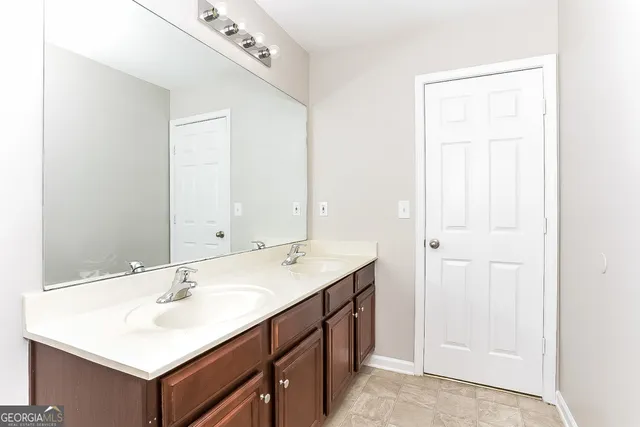 $2,455 | 5118 Upper Elm Street, Atlanta, GA 30349