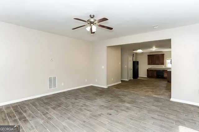 $2,455 | 5118 Upper Elm Street, Atlanta, GA 30349