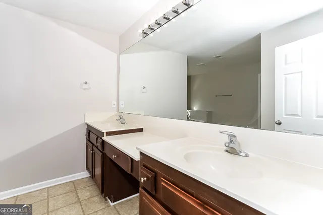 $2,455 | 5118 Upper Elm Street, Atlanta, GA 30349