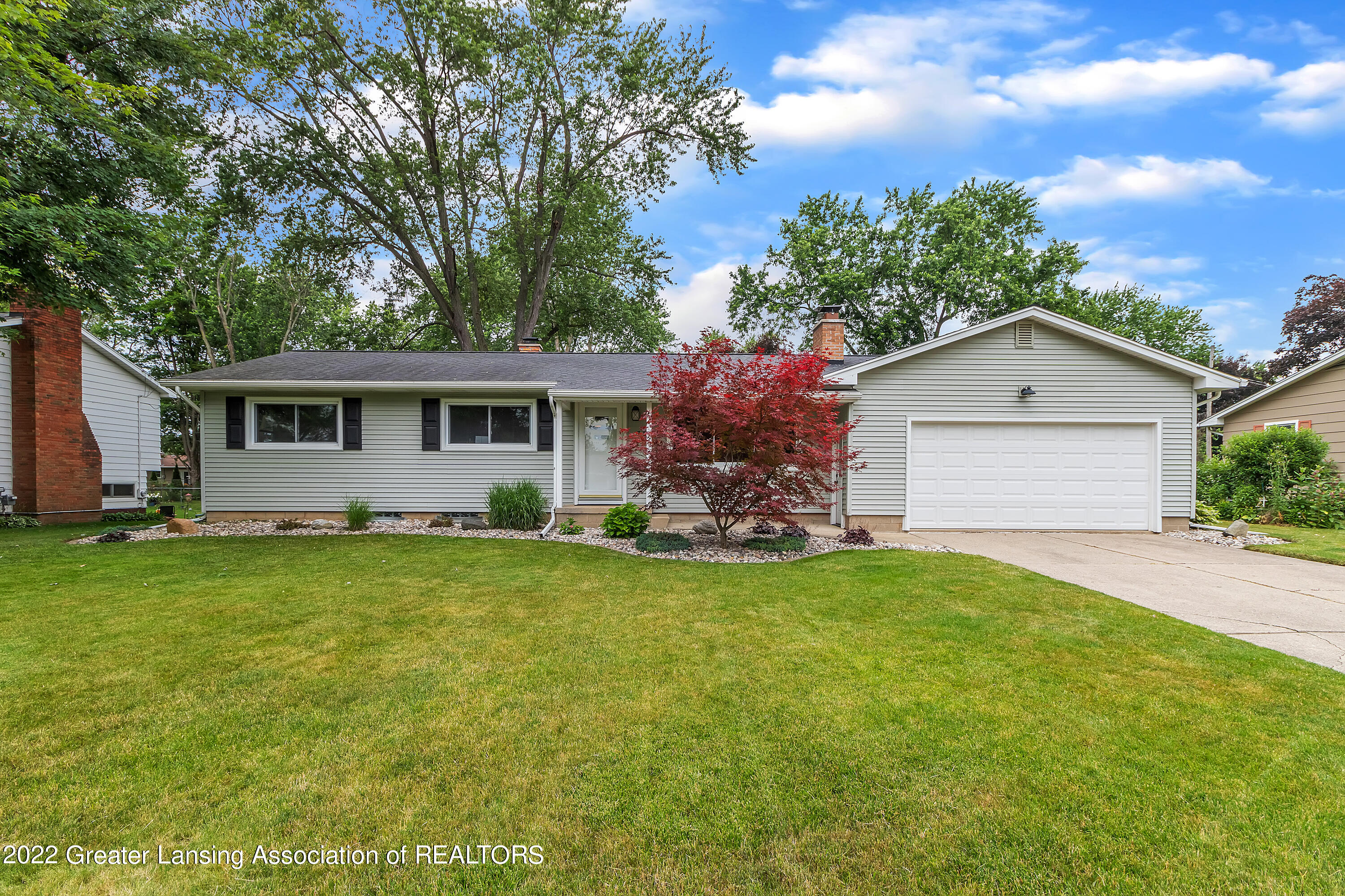 7511 Yorktown Road Lansing, MI 48917 - Photo 2 of 38 2