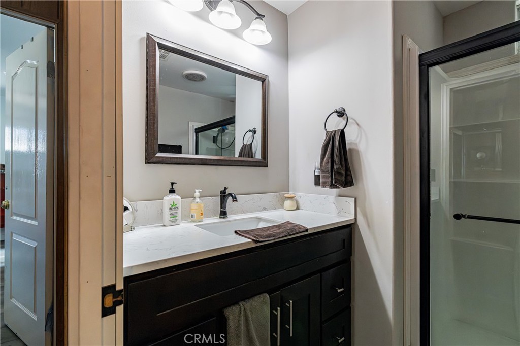 300 North Rampart Street, Unit 79 Orange, CA 92868 - Photo 5 of 14 Bath 1