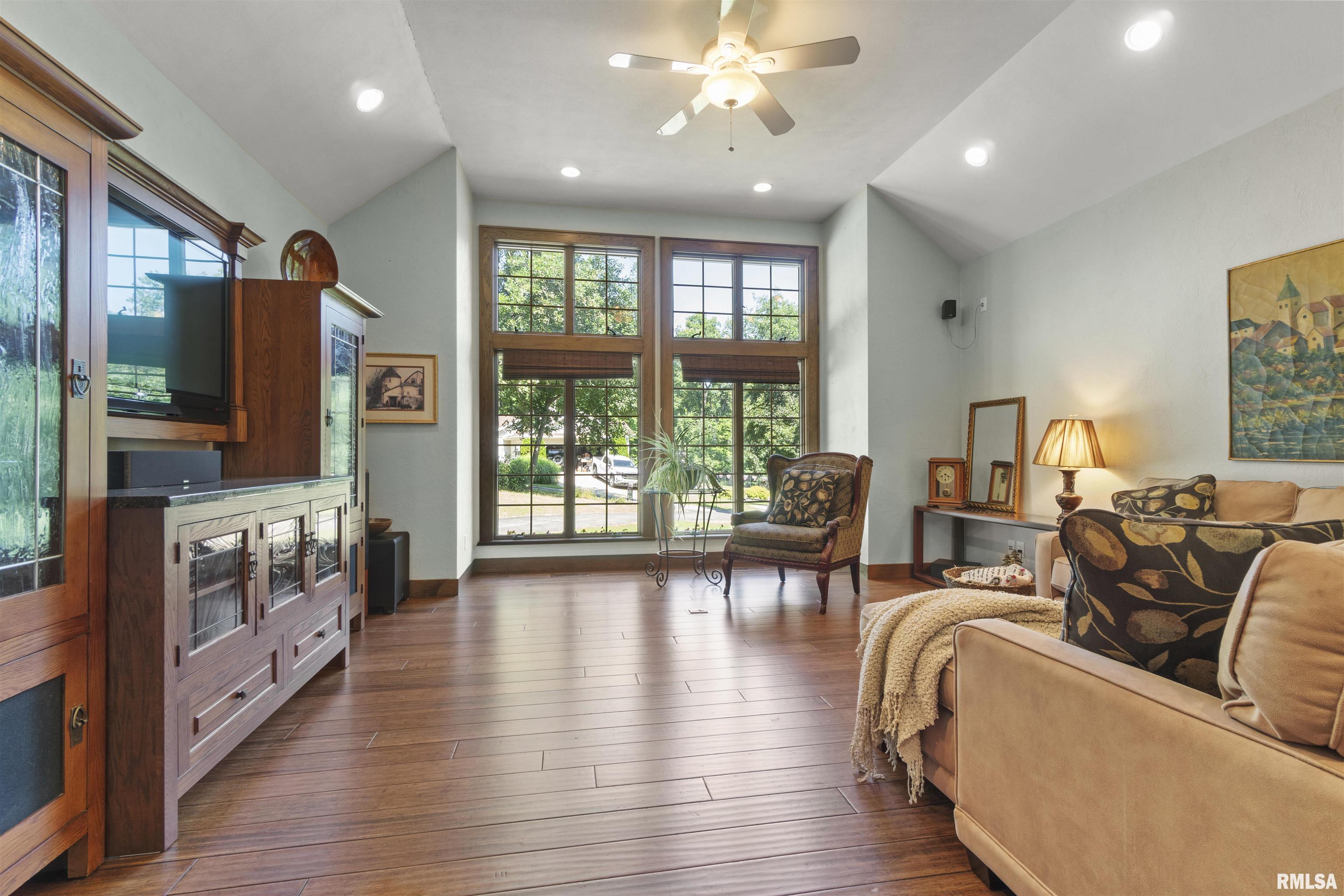 3506 South Hilton Lane Mapleton, IL 61547 - Photo 5 of 99