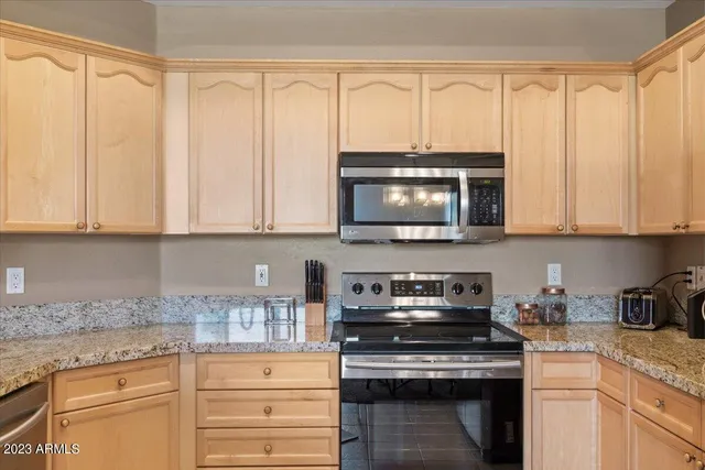 $4,500 | 3800 South Cantabria Circle, Unit 1040, Chandler, AZ 85248