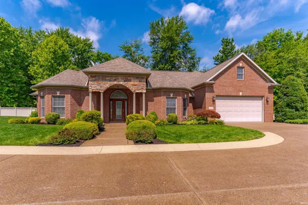 $545,000 | 1469 Woodfield Drive, Newburgh, IN 47630