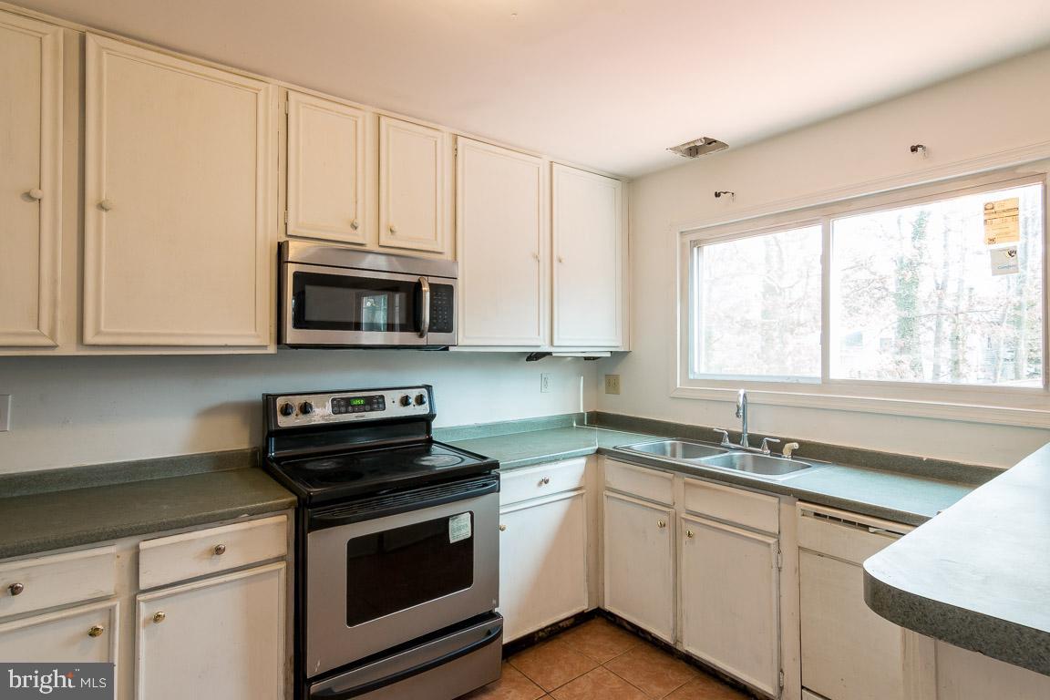 12807 North Point Lane Laurel, MD 20708 - Photo 10 of 27 Gallery Image 10