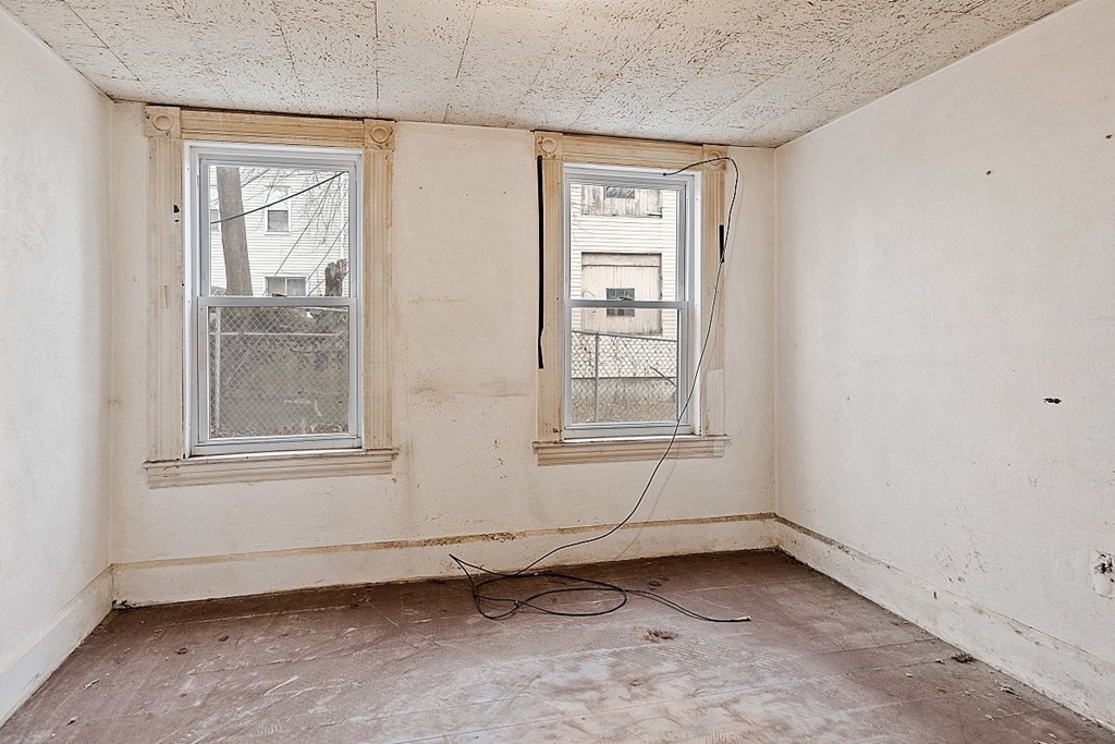 3 Lund Street Worcester, MA 01607 - Photo 19 of 42 Gallery Image 19