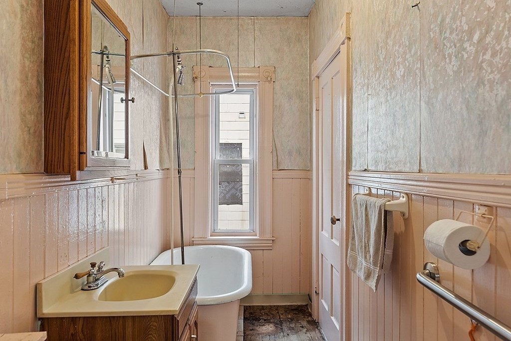3 Lund Street Worcester, MA 01607 - Photo 25 of 42 Gallery Image 25