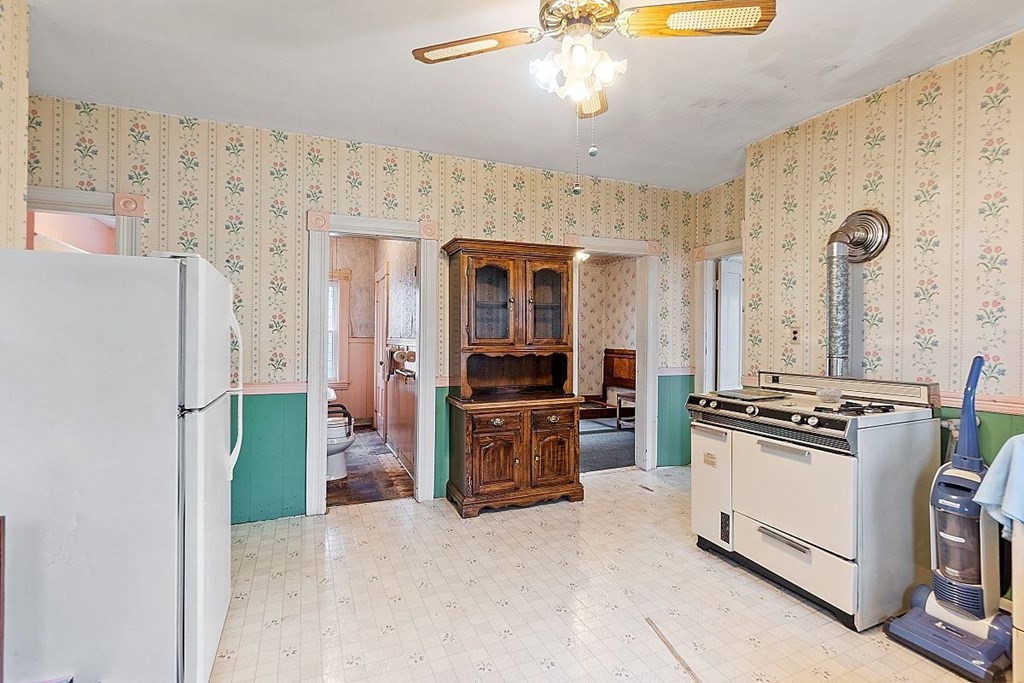 3 Lund Street Worcester, MA 01607 - Photo 30 of 42 Gallery Image 30