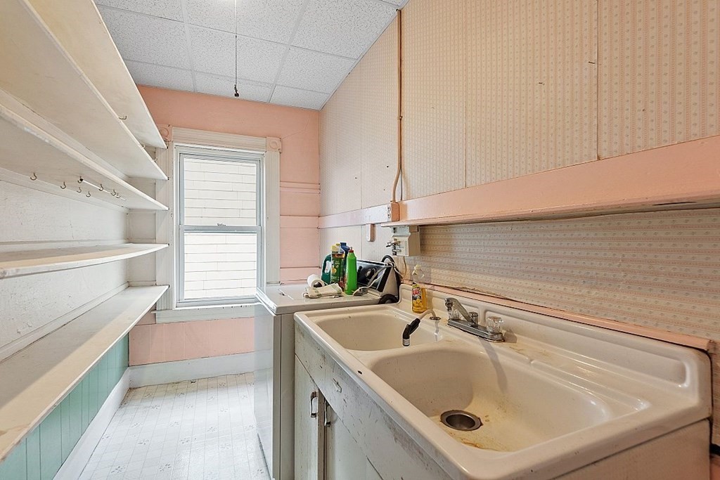 3 Lund Street Worcester, MA 01607 - Photo 38 of 42 Gallery Image 38