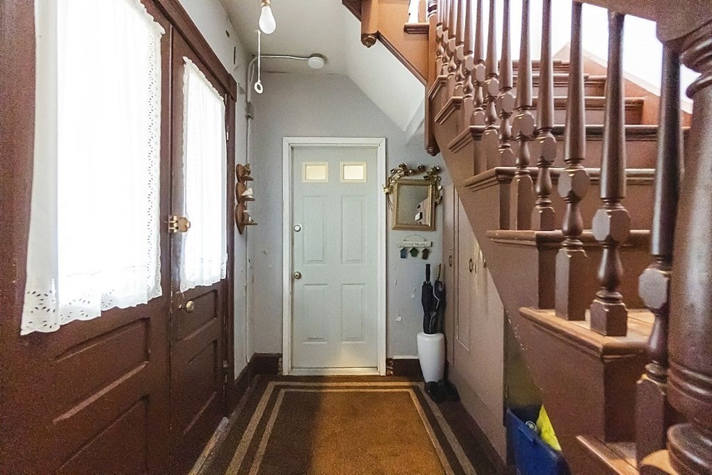 3 Lund Street Worcester, MA 01607 - Photo 6 of 42 Gallery Image 6