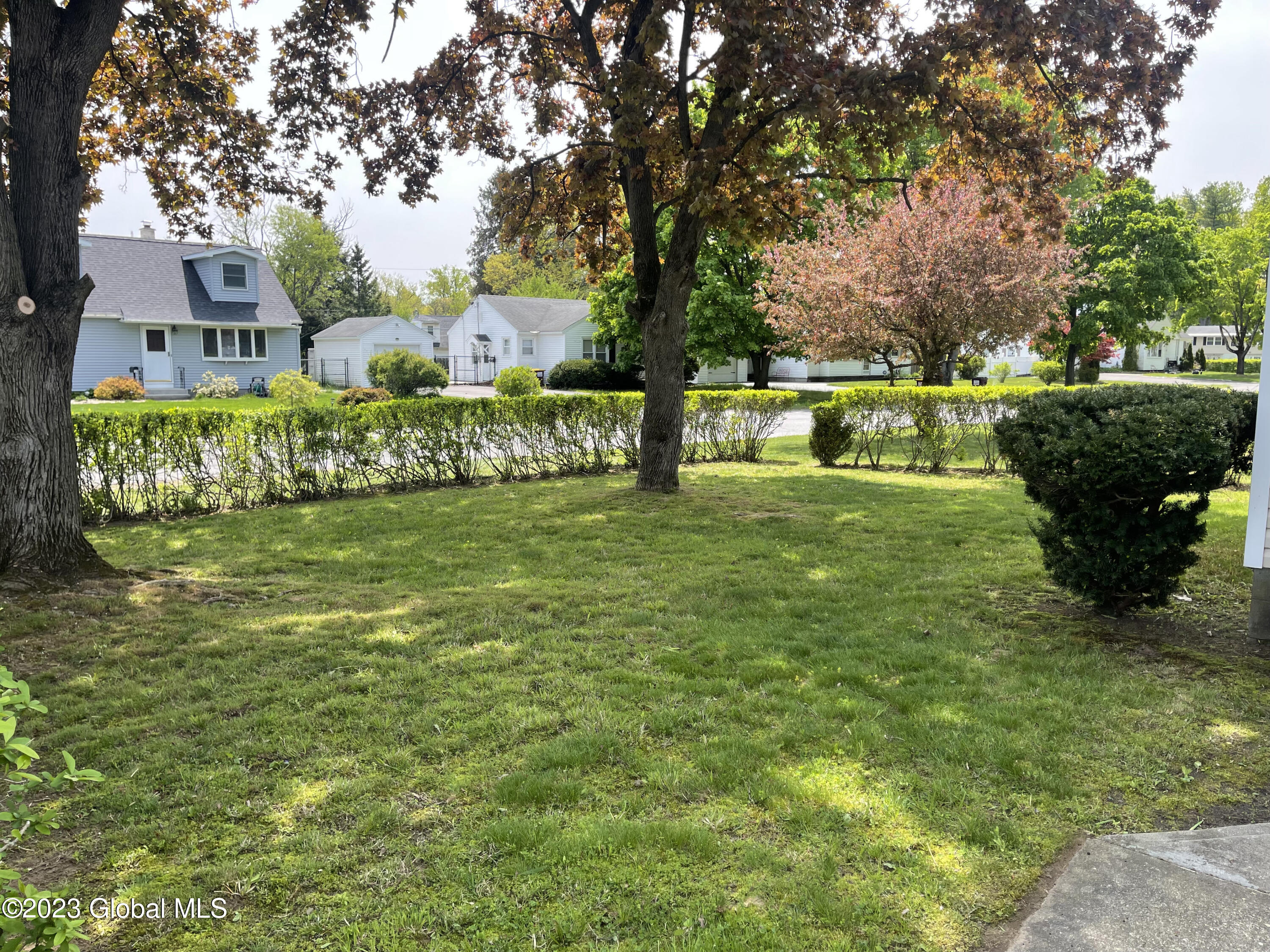 20 Leto Road Guilderland, NY 12203 - Photo 4 of 26 (193)