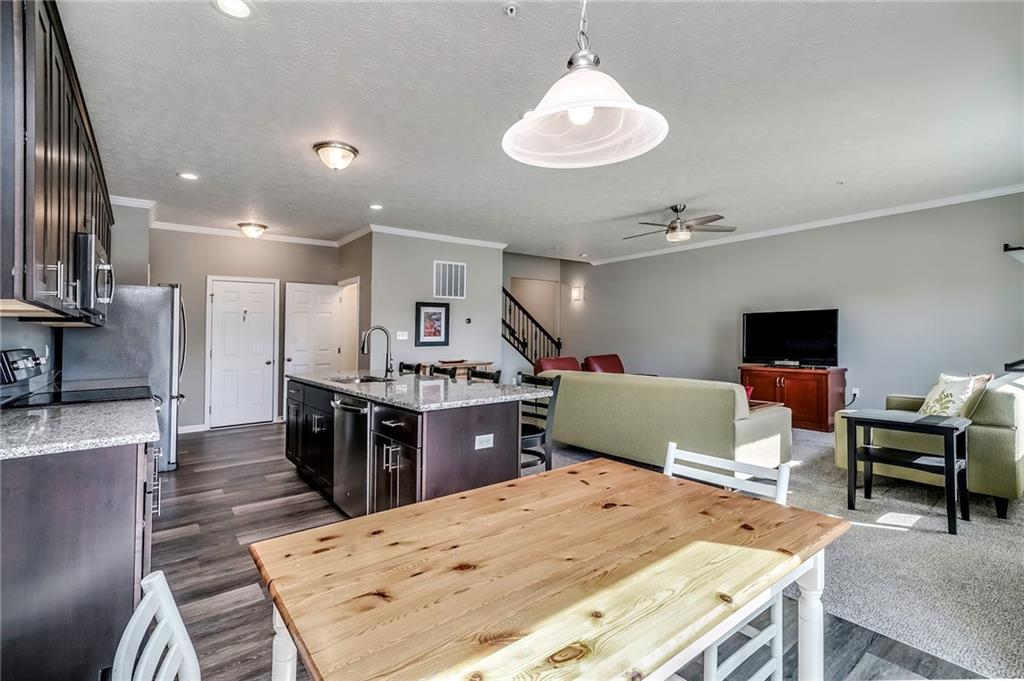 135 Lockheed Drive Coraopolis, PA 15108 - Photo 11 of 25 Gallery Image 11