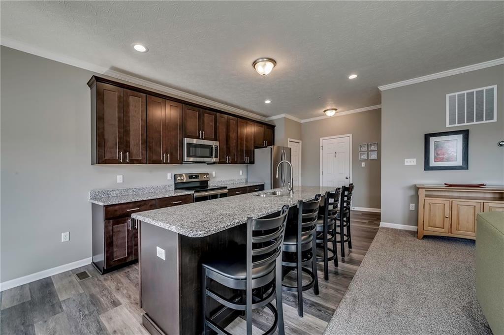 135 Lockheed Drive Coraopolis, PA 15108 - Photo 9 of 25 Gallery Image 9