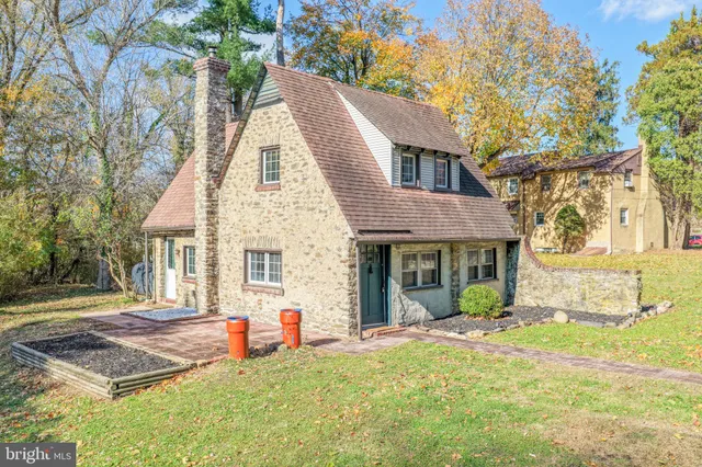 $300,000 | 151 Plymouth Road, Plymouth Meeting, PA 19462