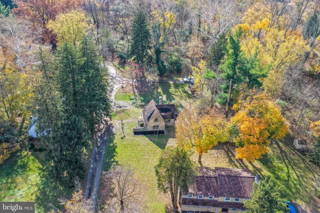 $300,000 | 151 Plymouth Road, Plymouth Meeting, PA 19462