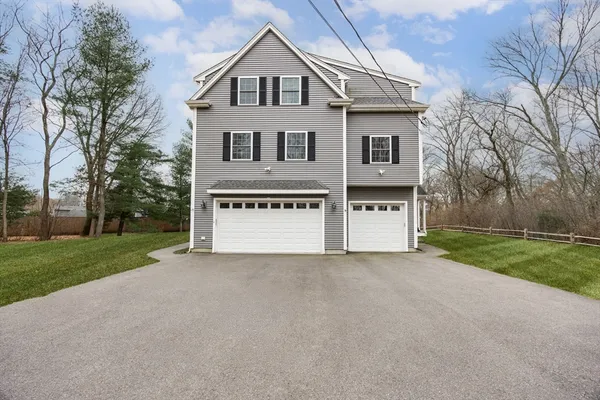 $899,900 | 1251 South Main Street, Attleboro, MA 02703