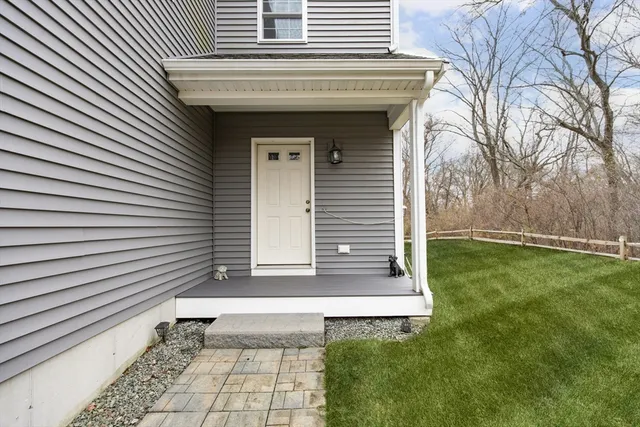 $999,990 | 1251 South Main Street, Attleboro, MA 02703