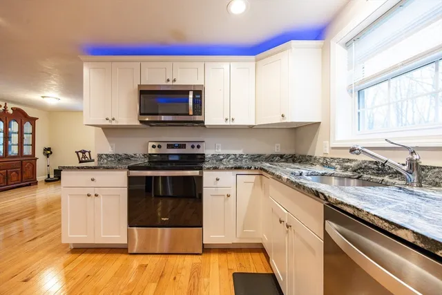 $999,990 | 1251 South Main Street, Attleboro, MA 02703