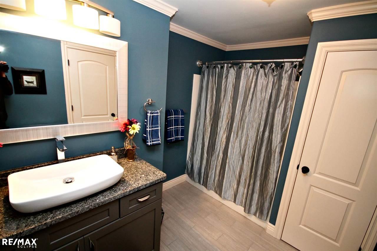 2030 Grace Avenue Rochester Hills, MI 48309 - Photo 18 of 31