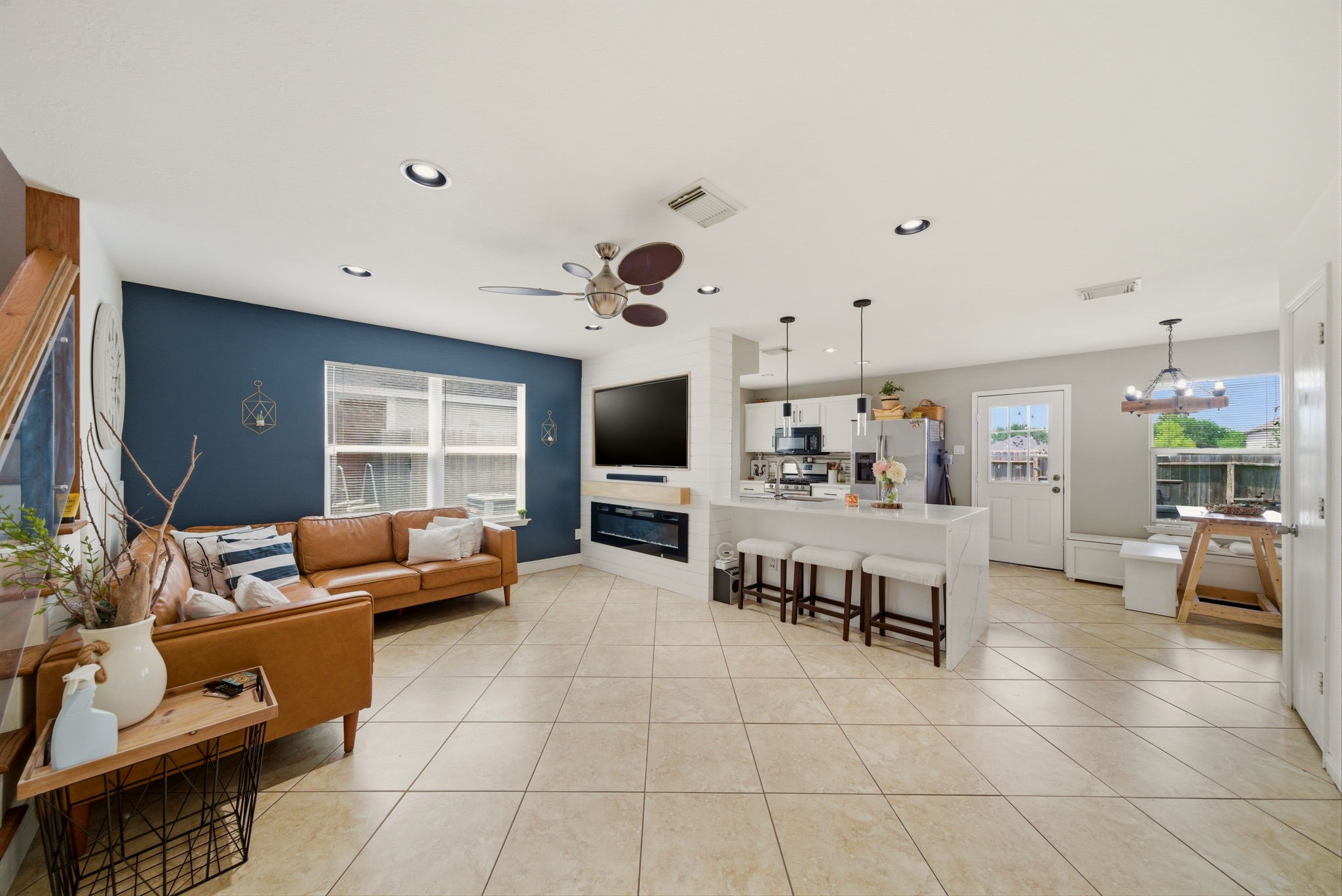 5722 Tiger Lilly Way Houston, TX 77085 - Photo 5 of 34