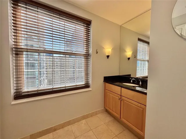 $2,800 | 195 14th Street Northeast, Unit 1501, Atlanta, GA 30309