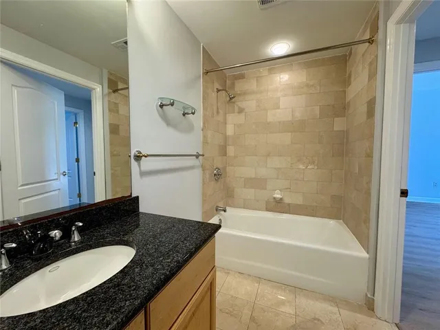 $2,800 | 195 14th Street Northeast, Unit 1501, Atlanta, GA 30309