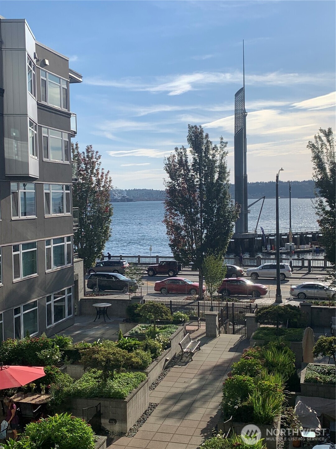 2000 Alaskan Way, Unit 342 Seattle, WA 98121 - Photo 4 of 40 a view of a city with tall buildings