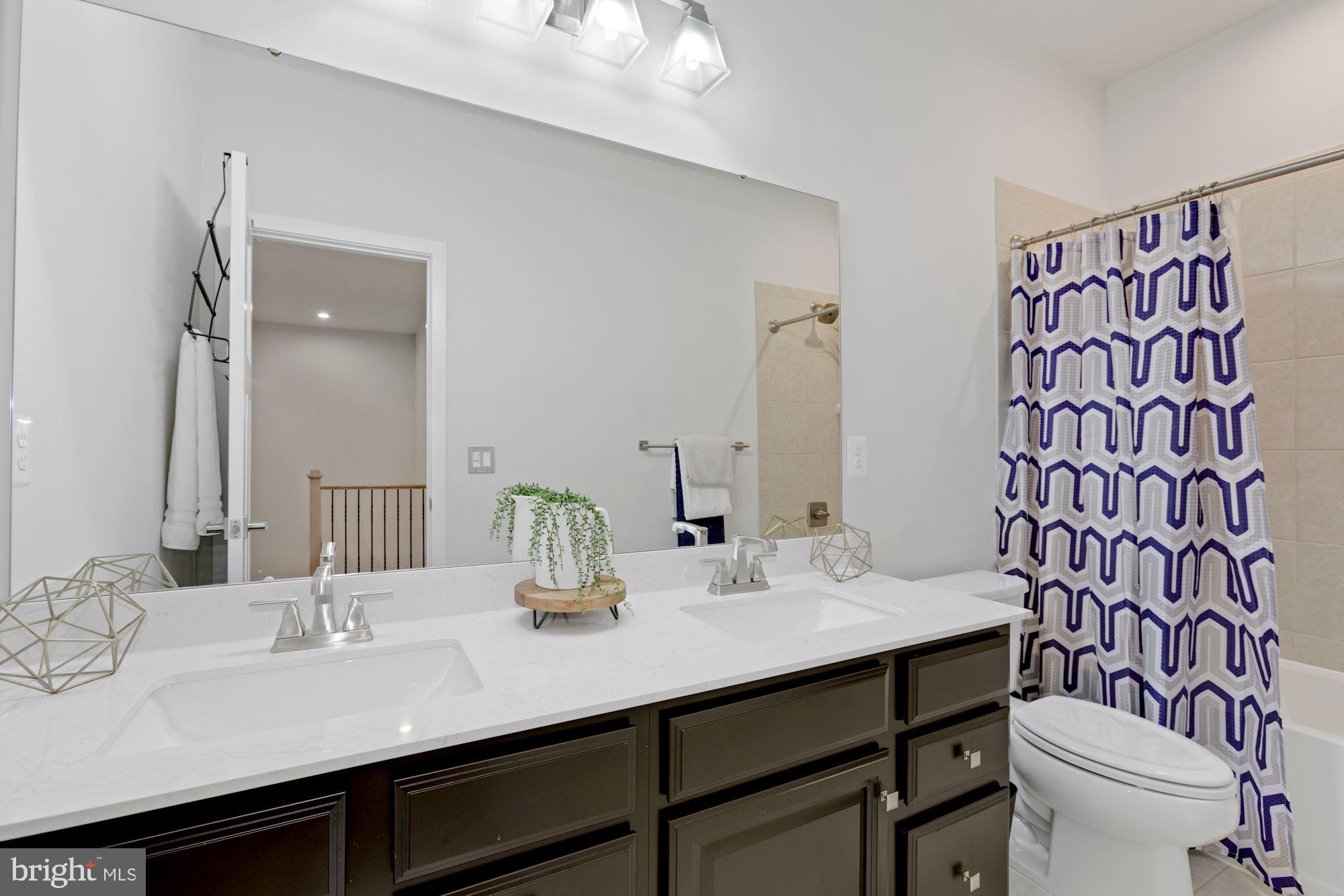 2008 Serviceberry Road Dumfries, VA 22026 - Photo 27 of 50 UPPER LEVEL FULL HALL BATH W/TUB & TILE UPGRADES