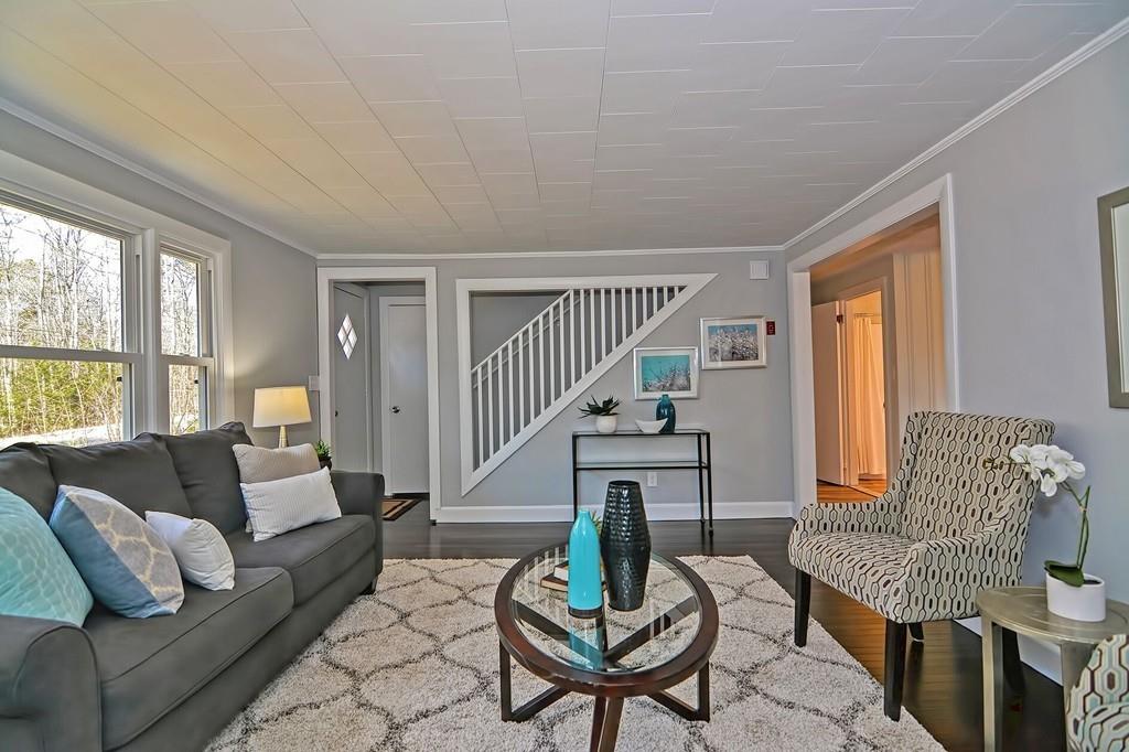 31 South Ashburnham Road Westminster, MA 01473 - Photo 4 of 24 Gallery Image 4