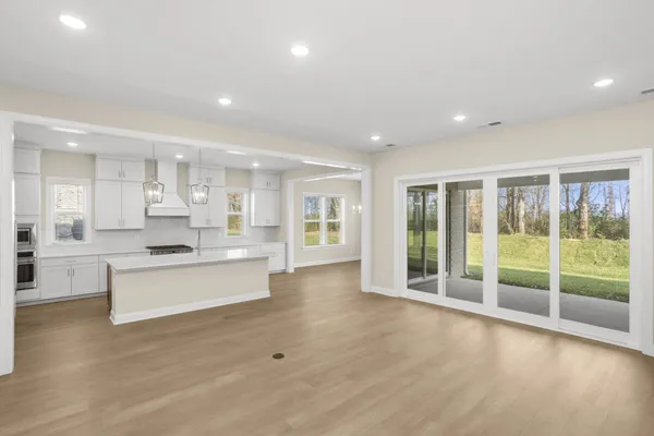 $959,990 | 6010 Painted Skies Drive, Spring Hill, TN 37174