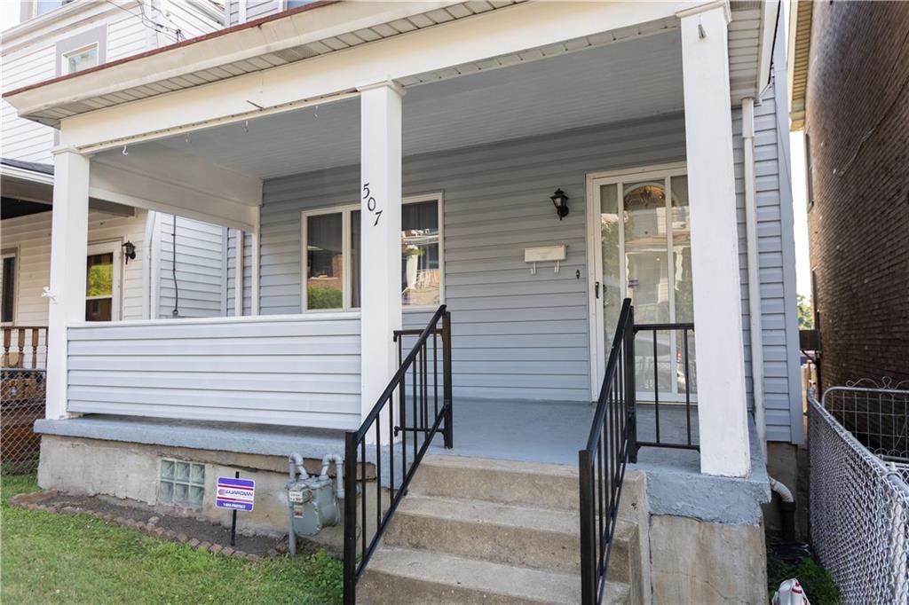507 Woodward Avenue McKees Rocks, PA 15136 - Photo 2 of 20 Gallery Image 2