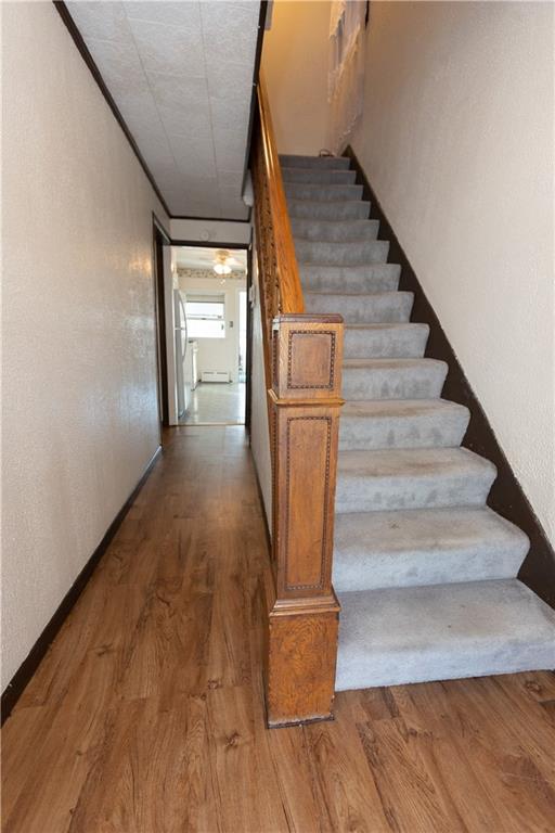 507 Woodward Avenue McKees Rocks, PA 15136 - Photo 3 of 20 Gallery Image 3