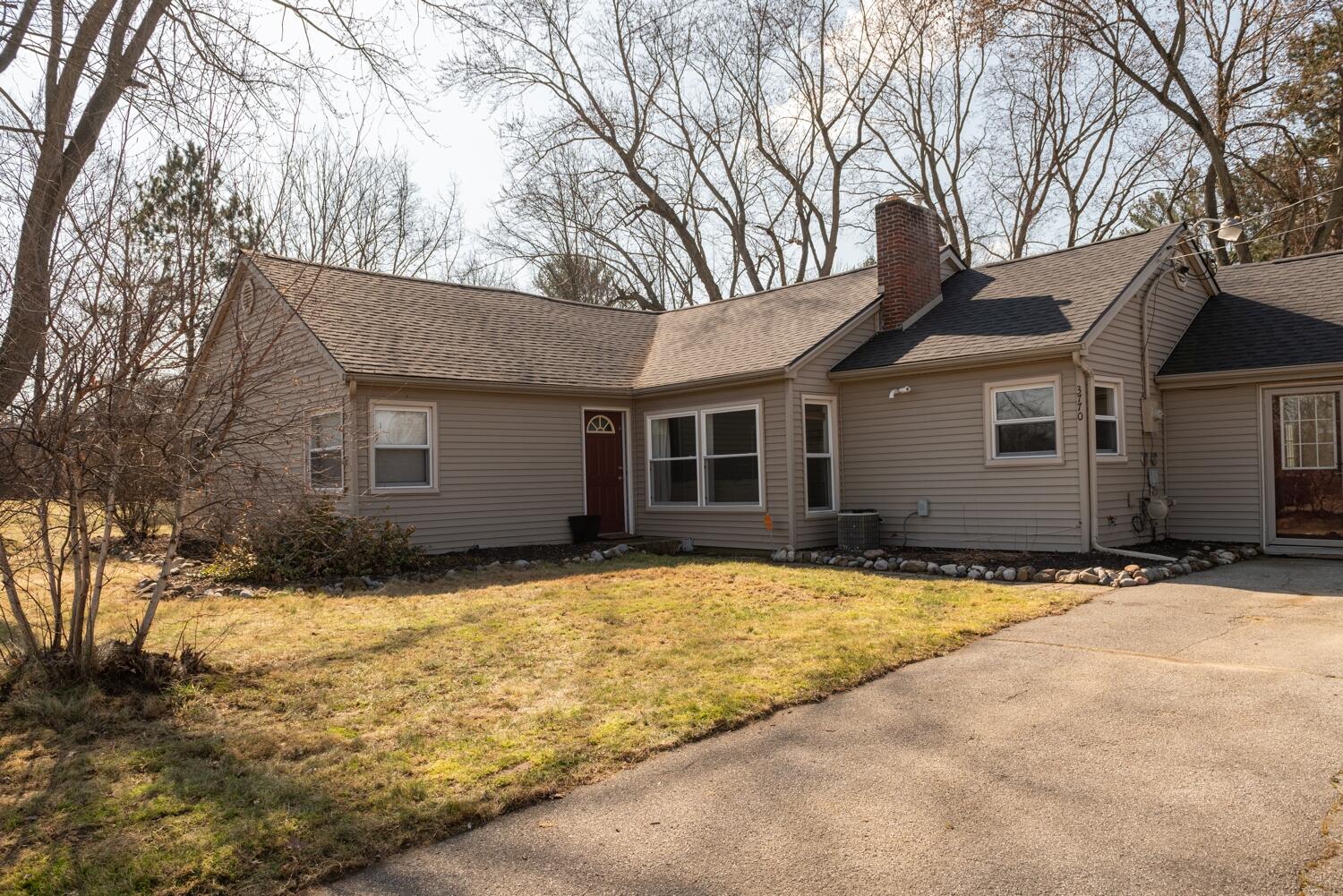 3770 Clinton Road Jackson, MI 49201 - Photo 3 of 40 3770_ClintonRd_JacksonMI-001 (1)