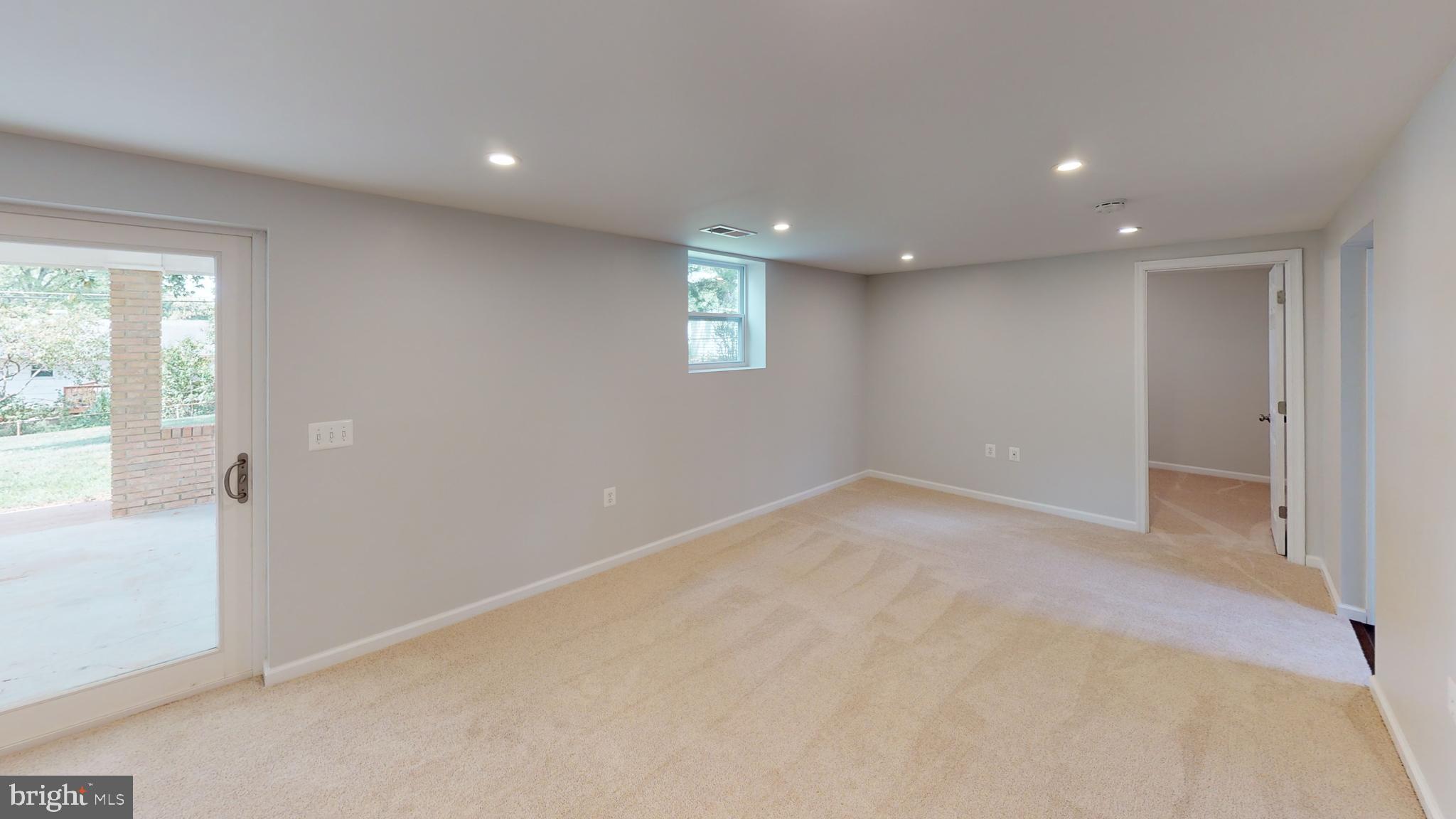 212 Timber Grove Road Reisterstown, MD 21136 - Photo 14 of 21 Roofed patio just outside new slider!