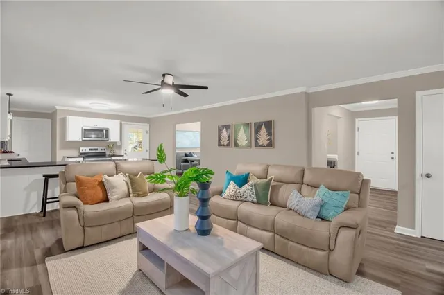 $295,000 | 200 Cedarwood Trail, High Point, NC 27265