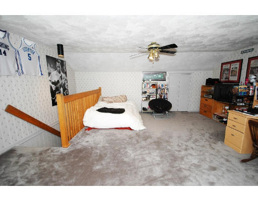1 Apple Ridge Road, Unit 3 Maynard, MA 01754 - Photo 8 of 9 Gallery Image 8