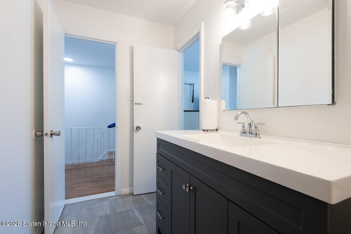 120 Birch Road Staten Island, NY 10303 - Photo 13 of 19 A-6