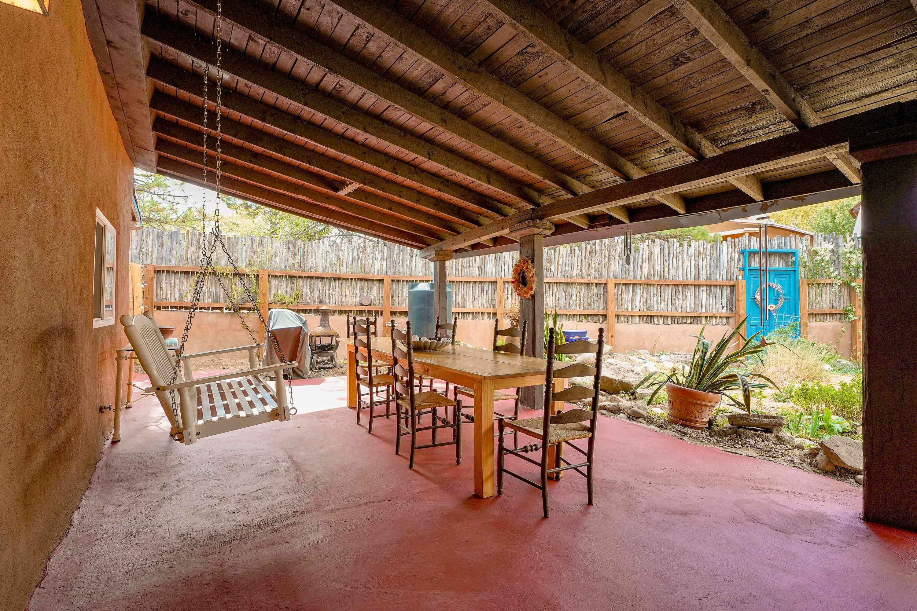 32 Valerio Road Ranchos de Taos, NM 87557 - Photo 22 of 27 Gallery Image 22