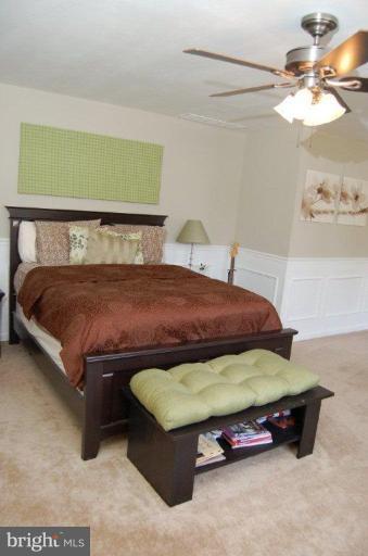 239 Harlem Road Pasadena, MD 21122 - Photo 15 of 23 Master Bedroom