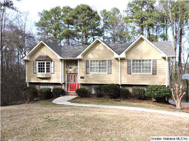928 Rustic Drive Birmingham, AL 35214 - Photo 2 of 23