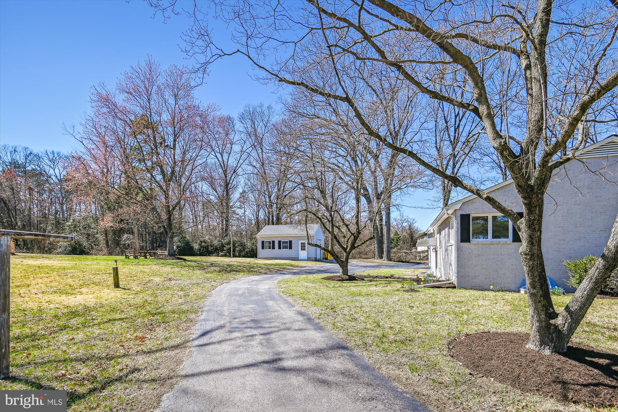 223 Mountain Road Pasadena, MD 21122 - Photo 7 of 53 Gallery Image 7