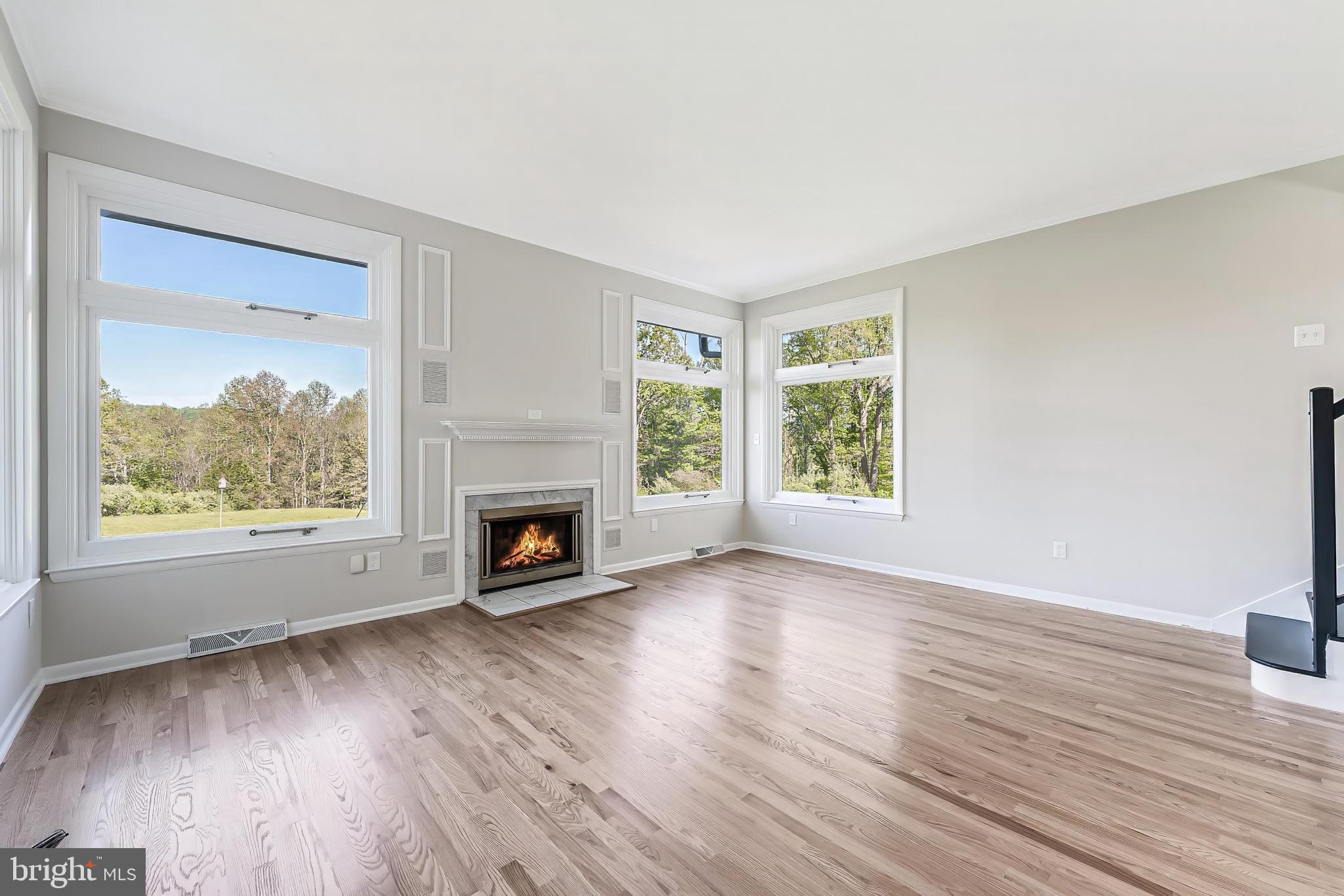 6891 Wilson Road Marshall, VA 20115 - Photo 42 of 118 Bright and airy living space with views.