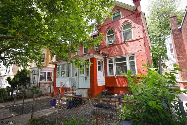 $549,999 | 161 Milford Avenue, Newark, NJ 07108