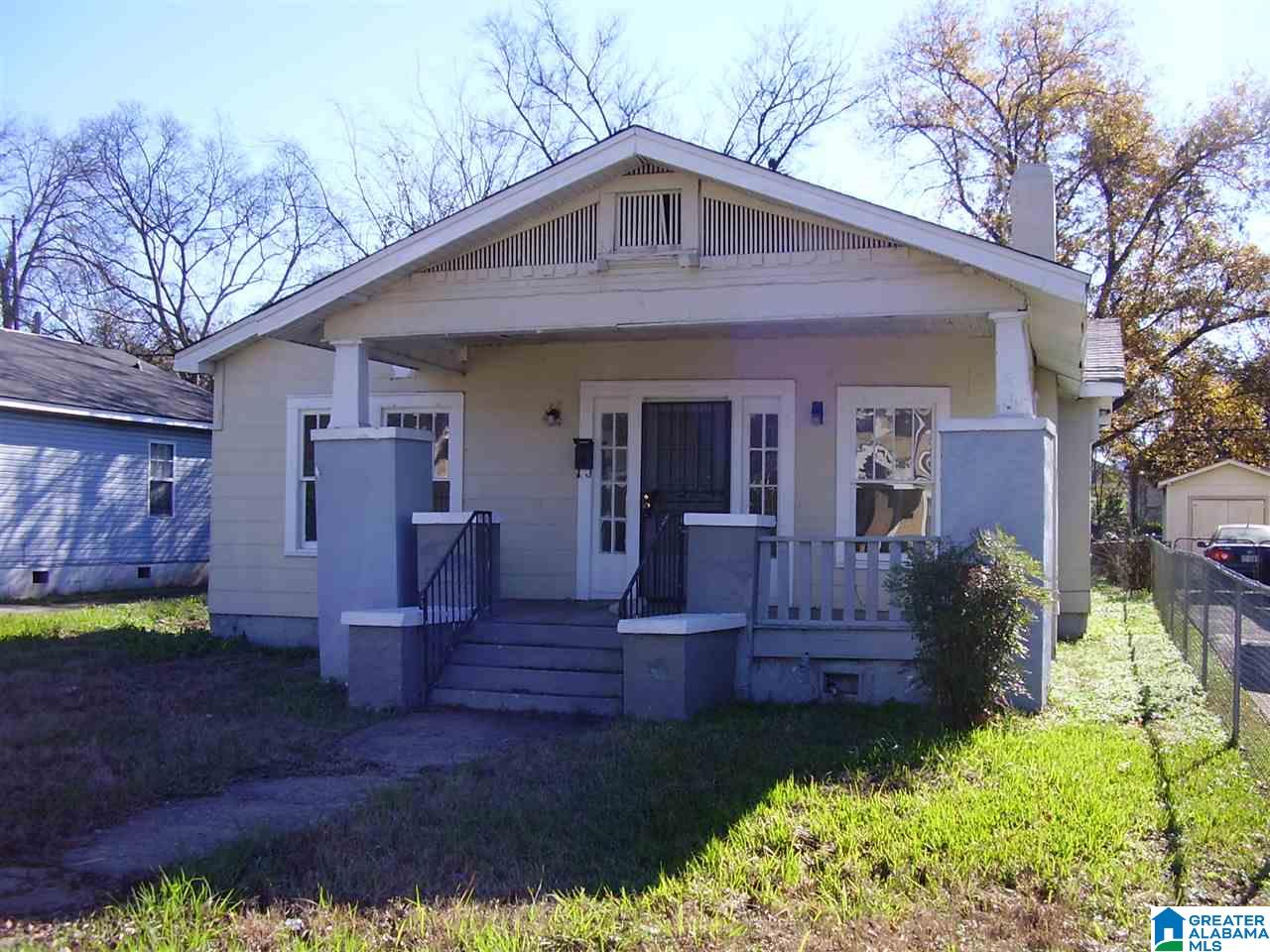 625 Fulton Avenue Southwest Birmingham, AL 35211 - Photo 2 of 10