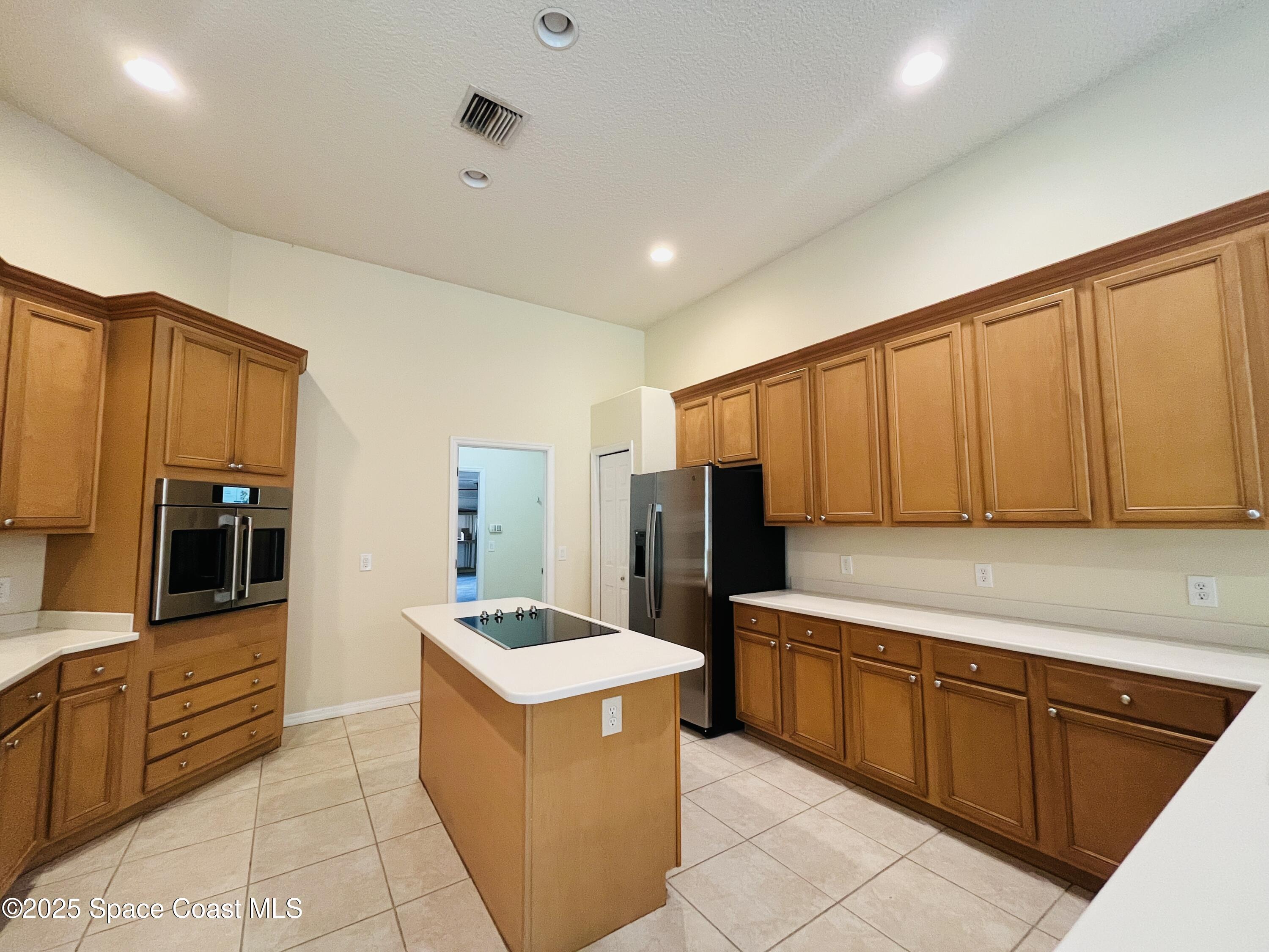5810 Eagle Way Merritt Island, FL 32953 - Photo 13 of 19 20251217_161738986_iOS